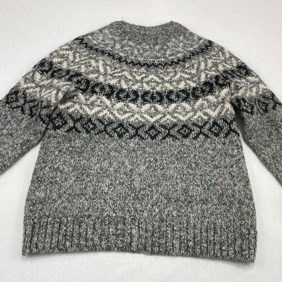 Y2K Abercrombie & Fitch Knit Fair Isle Sweater size M Gray Preppy Winter - Picture 3 of 8